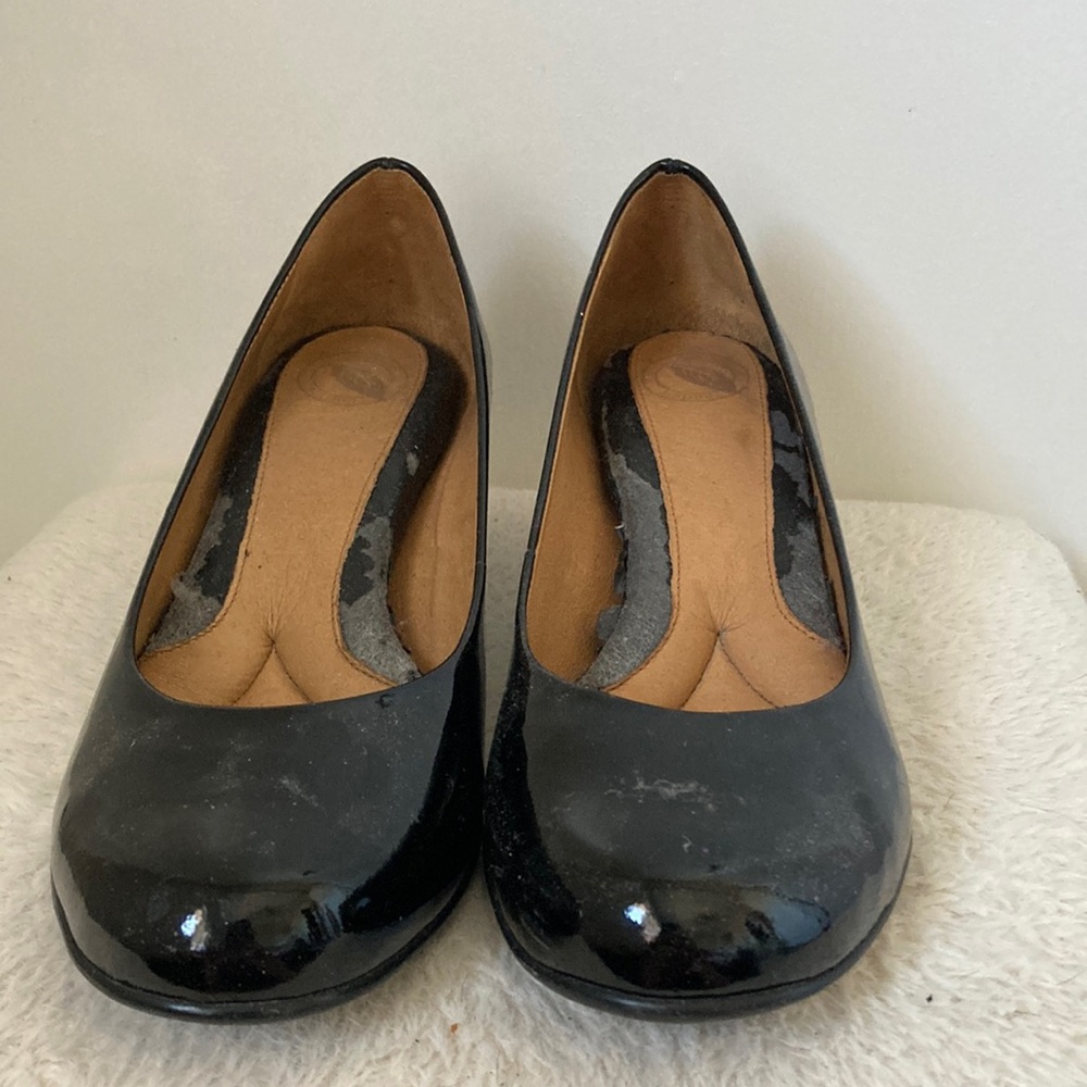 Black heels
